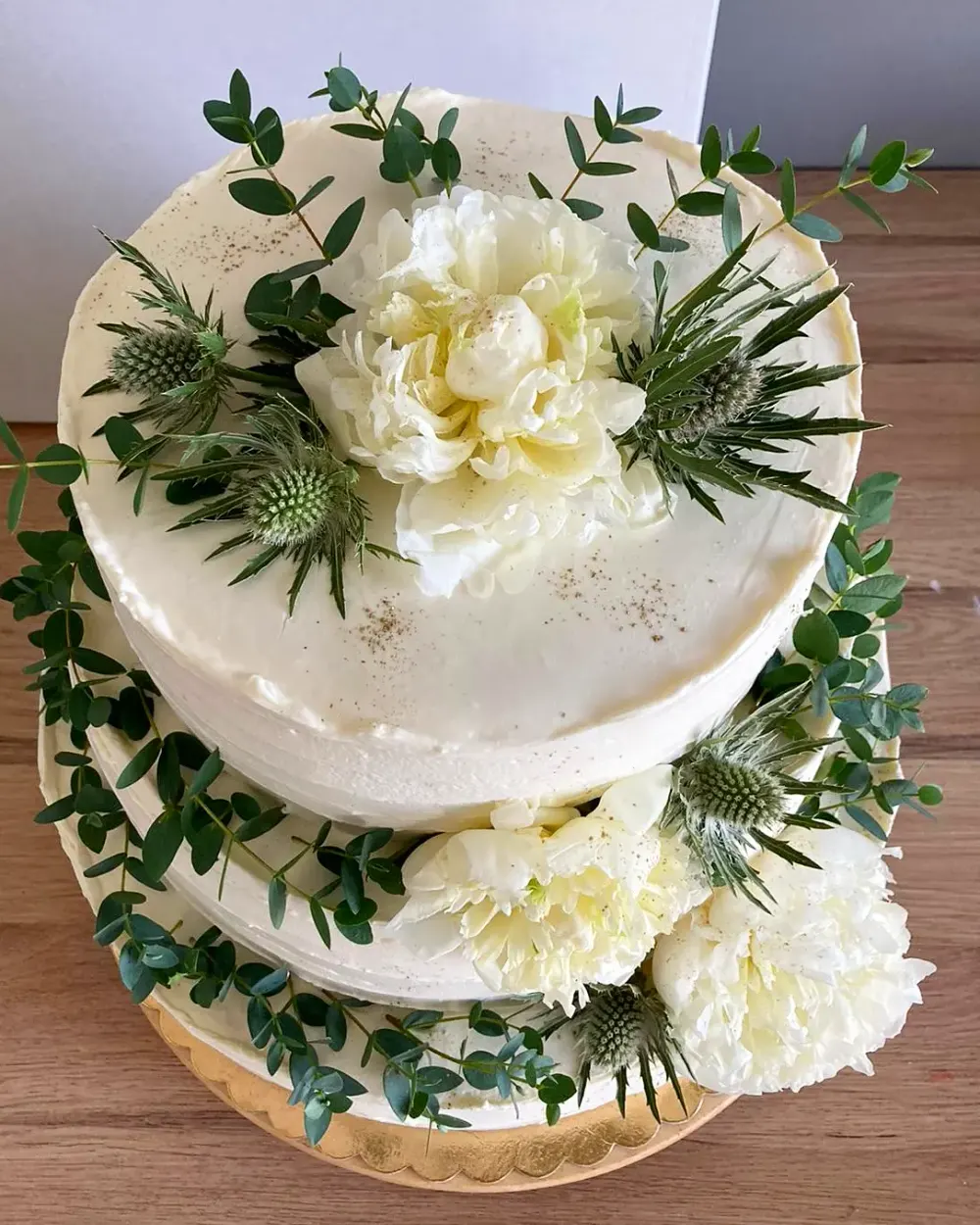 A wedding cake by JuliCake