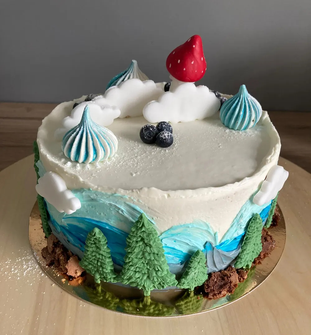 A cake made to order by JuliCake