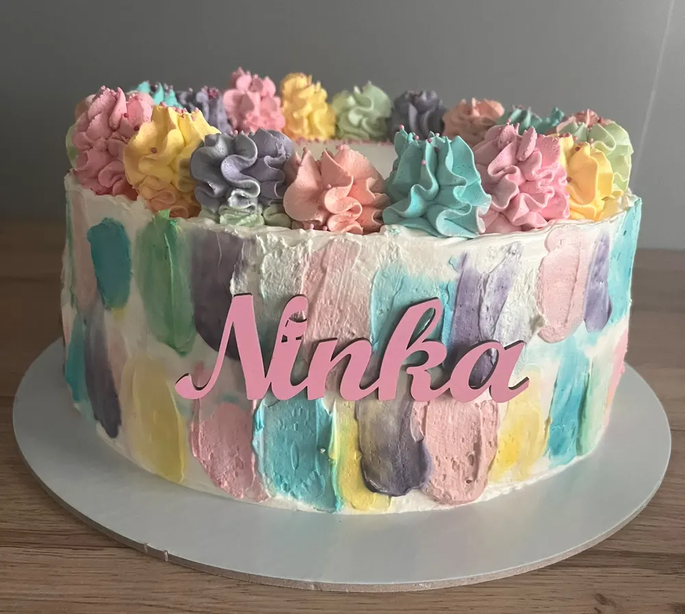 A cake made to order by JuliCake