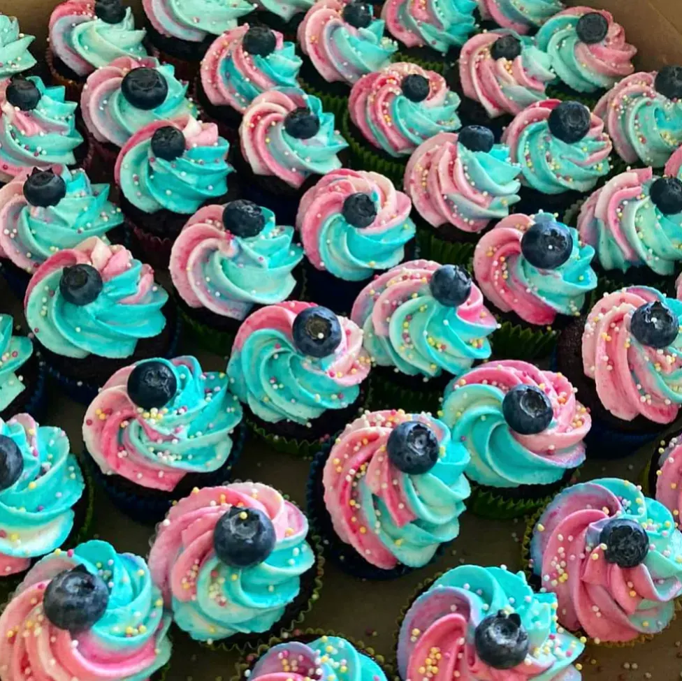 Desserts by JuliCake
