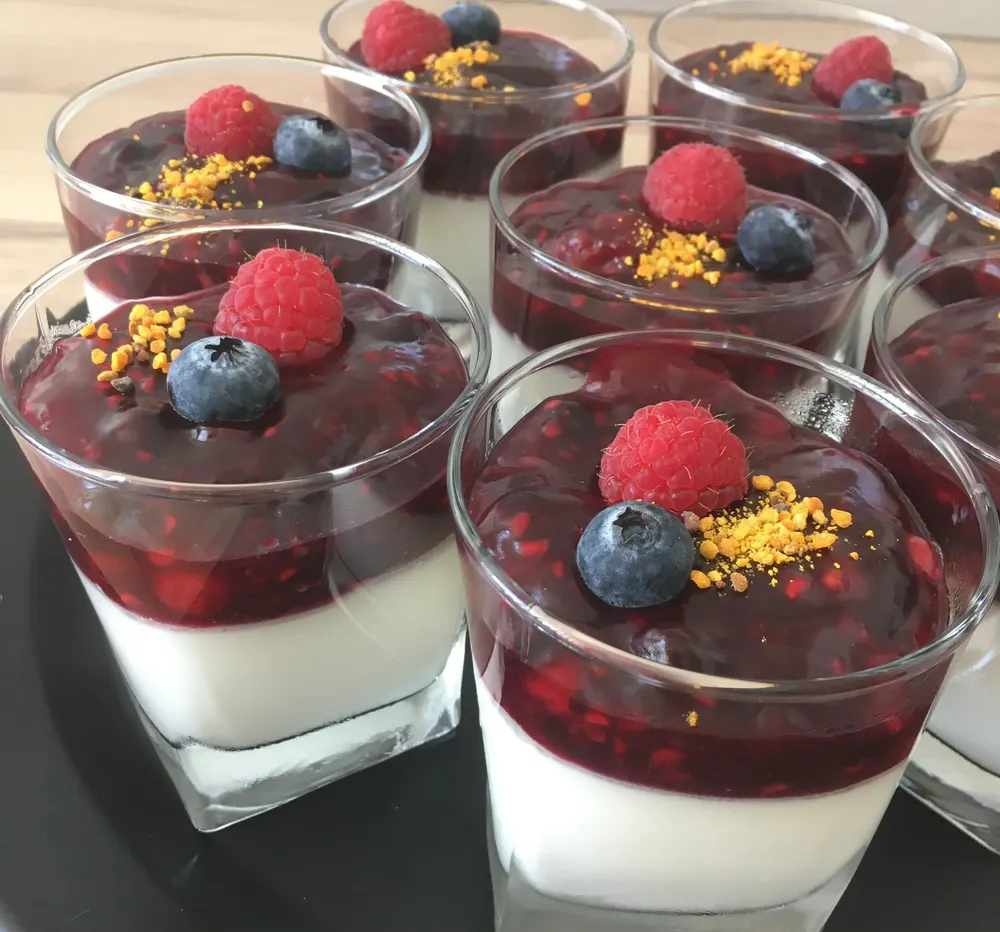 Desserts by JuliCake