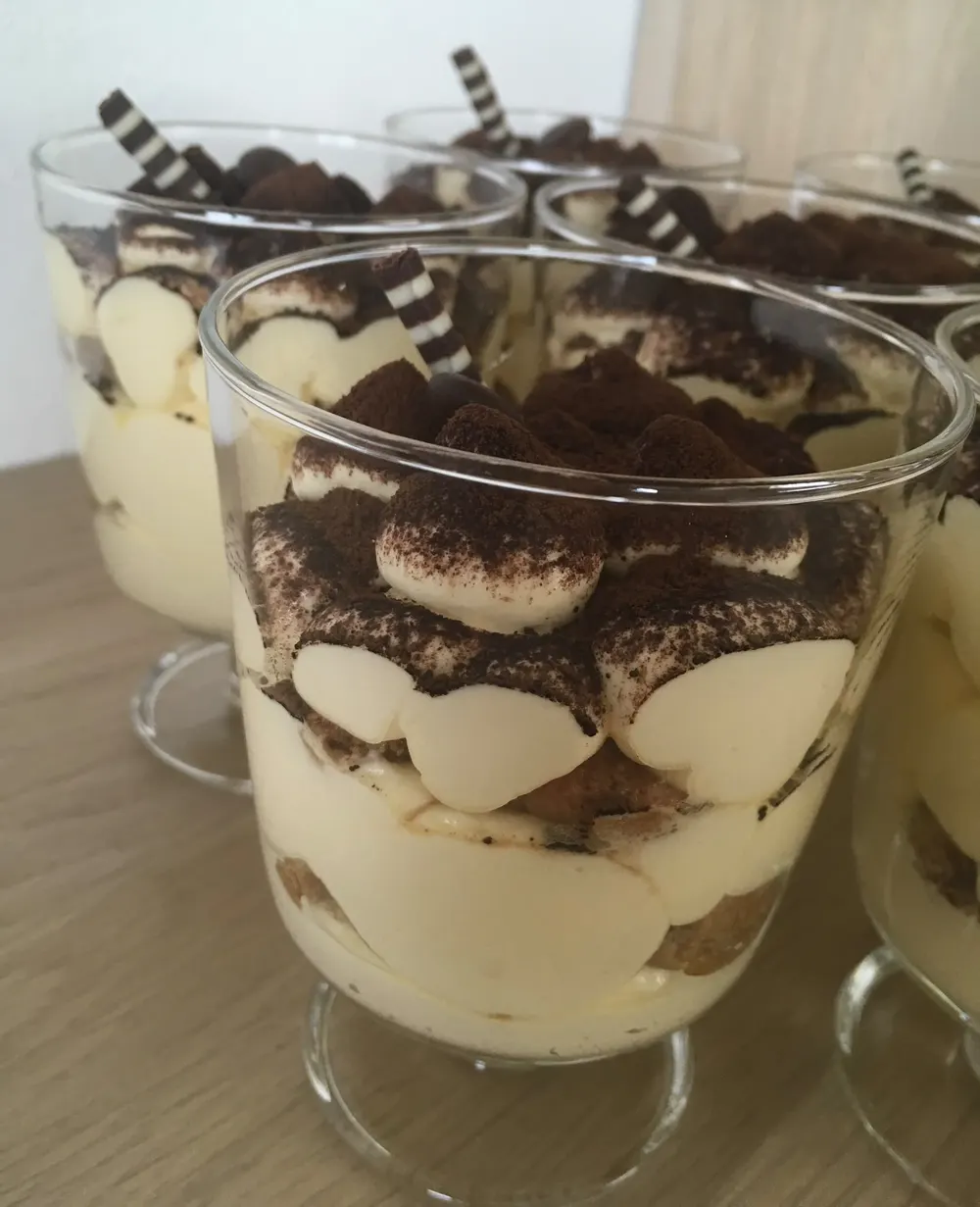 Desserts by JuliCake
