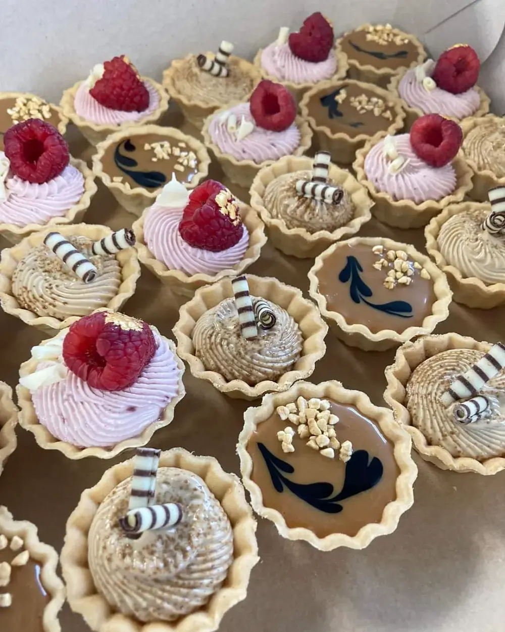 Desserts by JuliCake