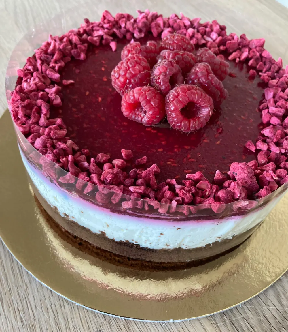 Desserts by JuliCake