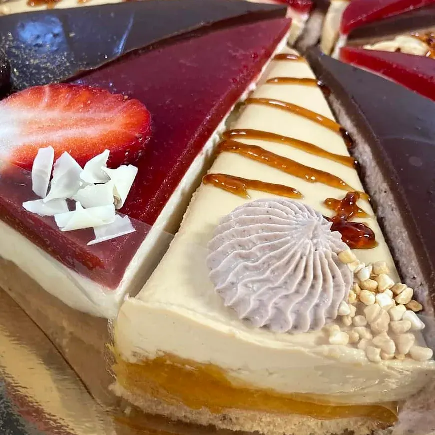 Desserts by JuliCake