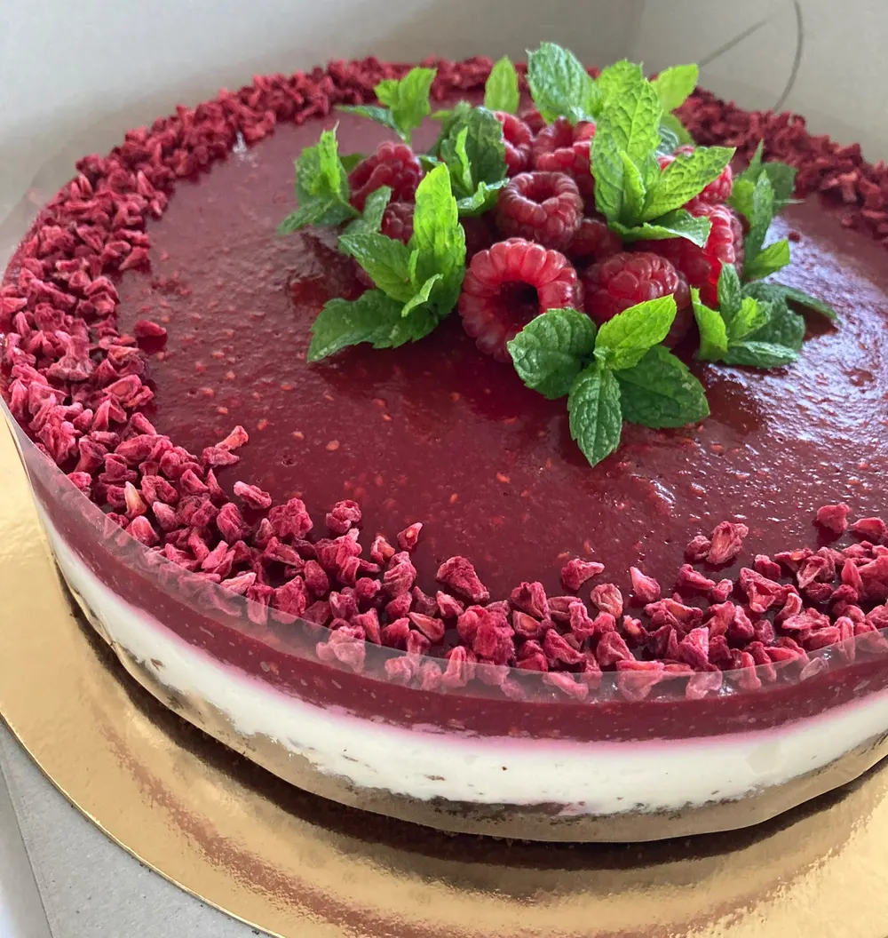 Desserts by JuliCake