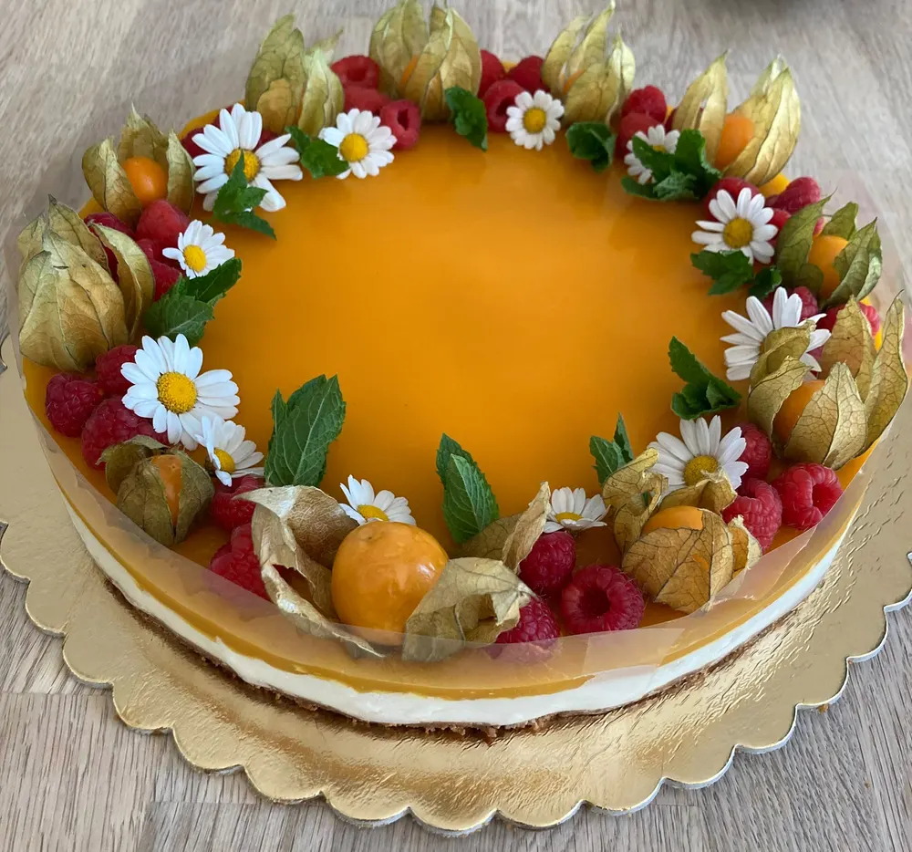 Desserts by JuliCake